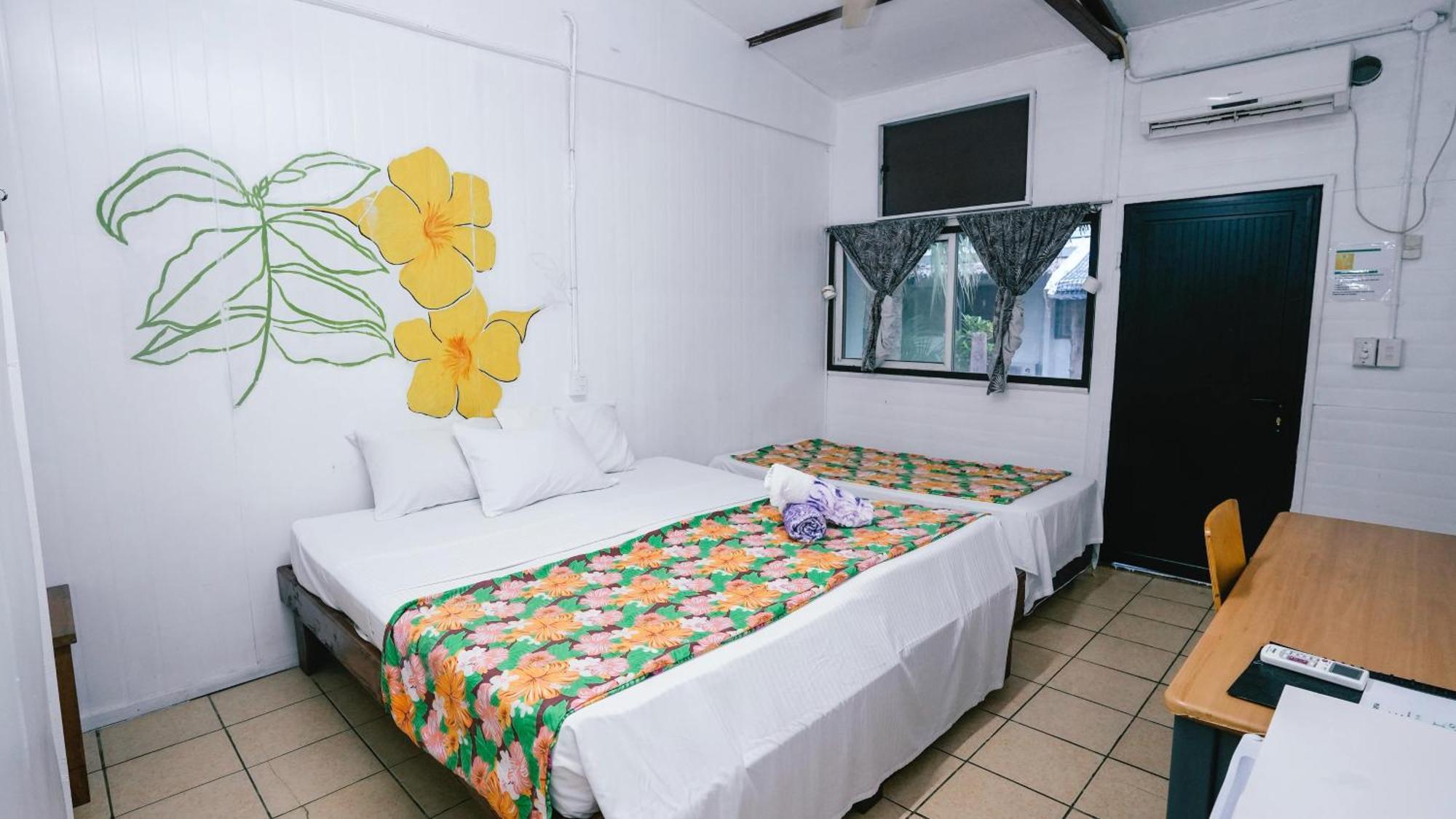 Olivias Accommodation อาเพีย ภายนอก รูปภาพ